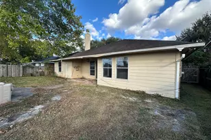 1310 Village Ct Blvd, Rosenberg, TX 77471 - Photo 23
