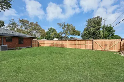4501 Verdome Lane, Houston, TX 77092 - Photo 15