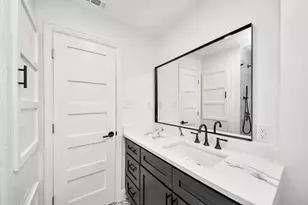 4501 Verdome Ln, Houston, TX 77092 - Photo 9