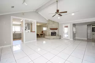 3715 Golders Green Dr, Houston, TX 77082 - Photo 5