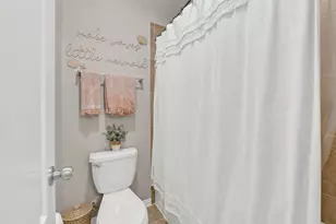 4933 Stoney Way Ln, League City, TX 77573 - Photo 35