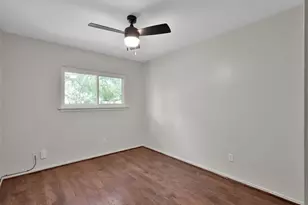 21 Gambrel Oak Pl, The Woodlands, TX 77380 - Photo 29