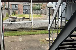 9550 Deering Dr, Houston, TX 77036 - Photo 7