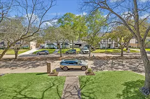 1030 Crossroads Dr, Houston, TX 77079 - Photo 41