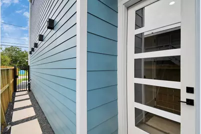 6817 Peerless Street, Houston, TX 77021 - Photo 9