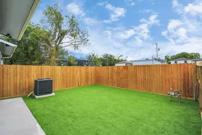 6817 Peerless Street, Houston, TX 77021 - Photo 27