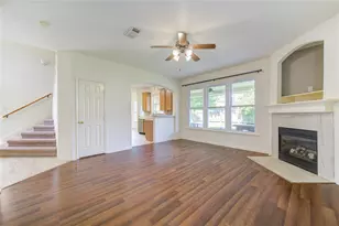 12918 Stratford Heights Dr, Sugar Land, TX 77498 - Photo 5