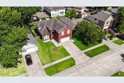 12918 Stratford Heights Drive, Sugar Land, TX 77498 - Photo 33