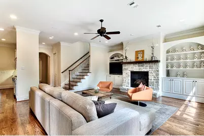 3919 Swarthmore, West University Place, TX 77005 - Photo 3