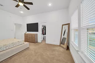 212 S Lobit St, La Porte, TX 77571 - Photo 23