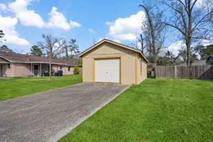 400 Dora St, Cleveland, TX 77328 - Photo 5