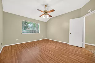 8607 Greenleaf Lake Dr, Houston, TX 77095 - Photo 23