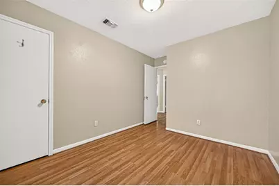 8607 Greenleaf Lake Drive, Houston, TX 77095 - Photo 15
