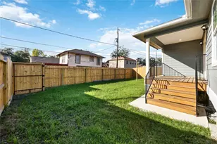 3205 Nebraska St, Baytown, TX 77520 - Photo 31