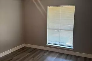 7839 Vernwood St, Houston, TX 77040 - Photo 9