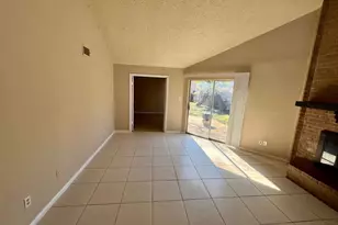 13511 Quetzal Ln, Houston, TX 77083 - Photo 3