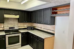 13511 Quetzal Ln, Houston, TX 77083 - Photo 9