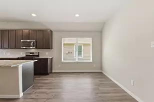 5407 James Michael Dr, Rosharon, TX 77583 - Photo 9