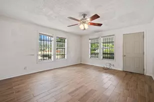 3822 Wipprecht St, Houston, TX 77026 - Photo 13
