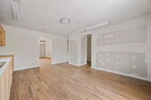 3822 Wipprecht St, Houston, TX 77026 - Photo 9