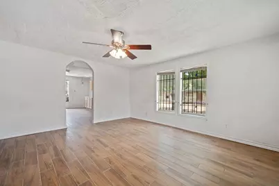 3822 Wipprecht Street, Houston, TX 77026 - Photo 11