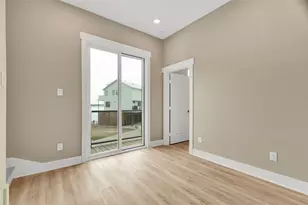 28 Cmdr. Runco Ln, Taylor Lake Village, TX 77586 - Photo 15