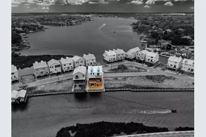 28 Cmdr Runco Lane, Taylor Lake Village, TX 77586 - Photo 35