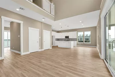 28 Cmdr Runco Lane, Taylor Lake Village, TX 77586 - Photo 21