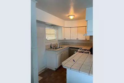 5902 Irvington, Houston, TX 77009 - Photo 13