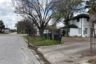 5902 Irvington, Houston, TX 77009 - Photo 7