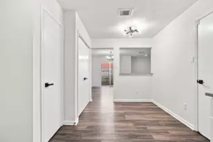 7531 Winterview Dr, Houston, TX 77489 - Photo 9