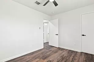 7531 Winterview Dr, Houston, TX 77489 - Photo 19
