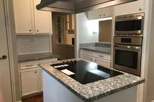 12018 Mulholland Dr, Meadows Place, TX 77477 - Photo 5