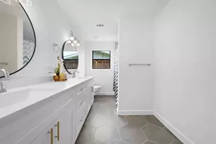 3001 Tern Dr, Galveston, TX 77551 - Photo 17