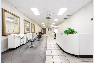 101 E Monseratte Street, El Campo, TX 77437 - Photo 11