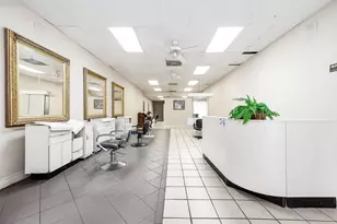 101 E Monseratte St, El Campo, TX 77437 - Photo 11