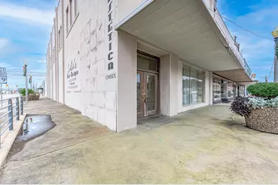 101 E Monseratte Street, El Campo, TX 77437 - Photo 5