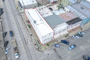 101 E Monseratte St, El Campo, TX 77437 - Photo 29