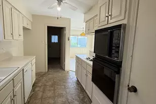 2830 Shadowdale Dr, Houston, TX 77043 - Photo 13