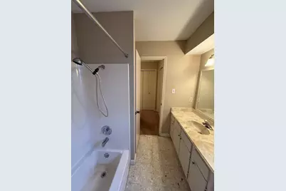 2830 Shadowdale Drive, Houston, TX 77043 - Photo 29