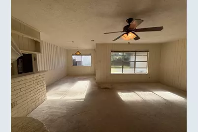 2830 Shadowdale Drive, Houston, TX 77043 - Photo 9