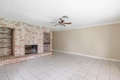 6122 S Greenpark Drive, Houston, TX 77072 - Photo 3