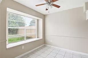 6122 S Greenpark Dr, Houston, TX 77072 - Photo 9