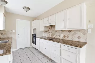 6122 S Greenpark Drive, Houston, TX 77072 - Photo 7