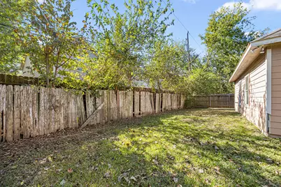 4210 Larkspur Street, Houston, TX 77051 - Photo 21