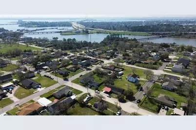 604 Carnegie Street, Baytown, TX 77520 - Photo 11