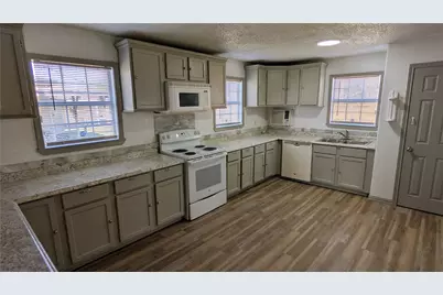 604 Carnegie Street, Baytown, TX 77520 - Photo 5