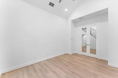 26915 Longwood Ledge Drive, Spring, TX 77389 - Photo 13