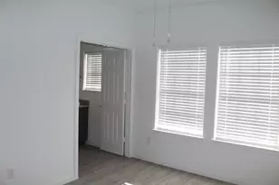 3714 Easy St, Houston, TX 77026 - Photo 9