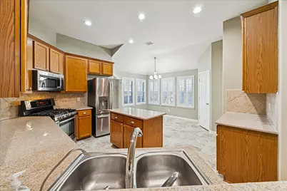 2011 Arbor Gate Court, Richmond, TX 77469 - Photo 19